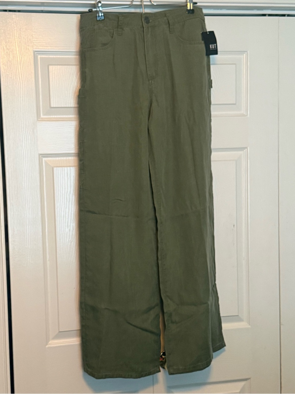 Kut from the Kloth Olive Wide-Leg Pants. New w/tags. Tall girl friendly